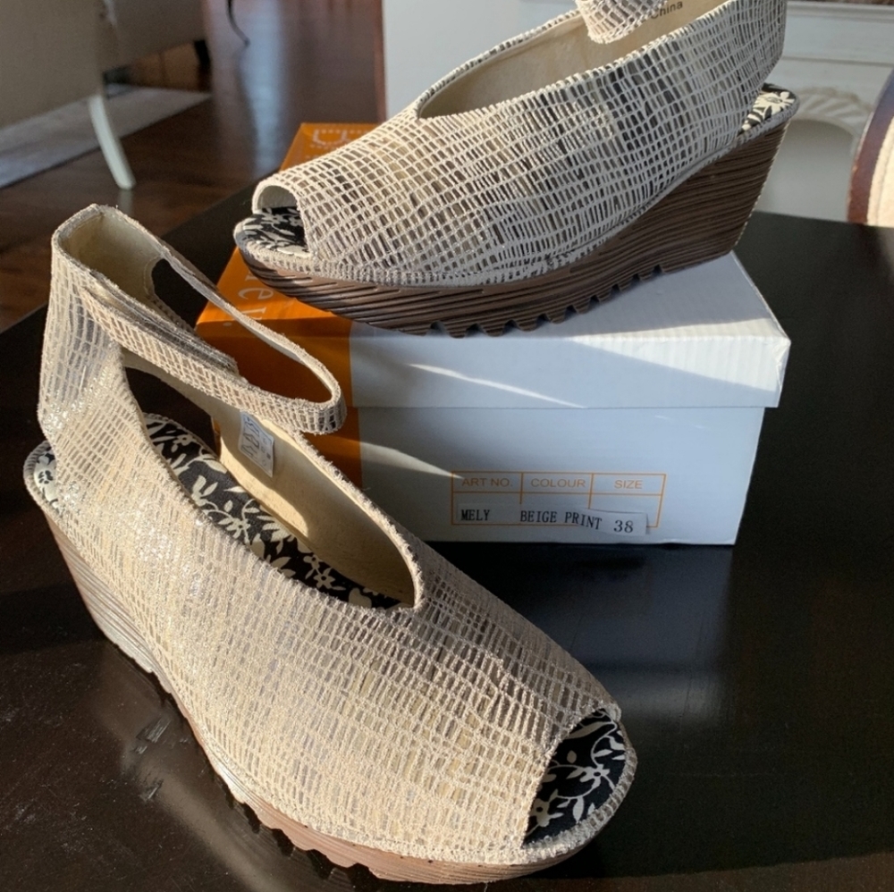 bernie mev. Mely Beige Print Size 8 - Picture 2 of 11